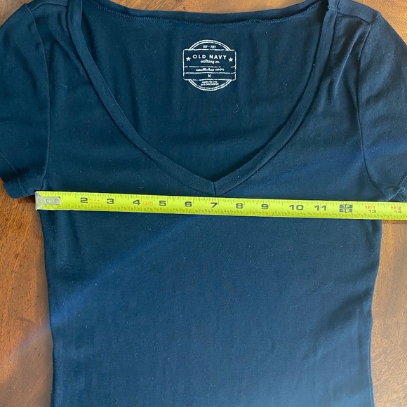 Old Navy t-shirt v-neck short sleeve tee black Medium - Picture 7 of 12